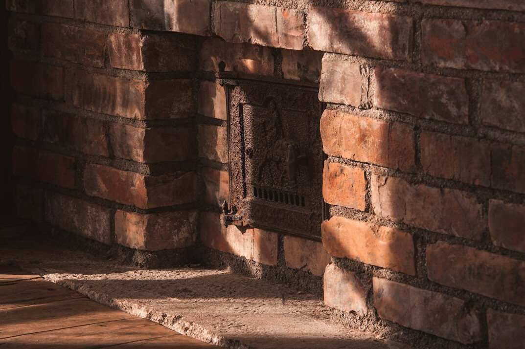 firing pottery in kiln